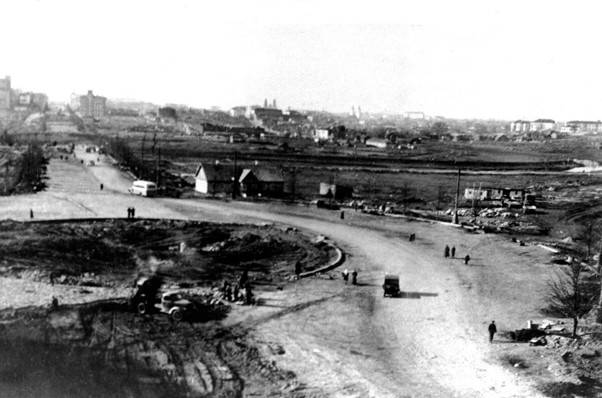 Площадь Победы 1944 г.