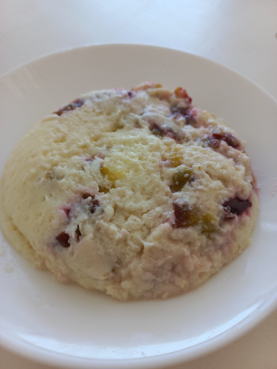 Творожная запеканка со сливой