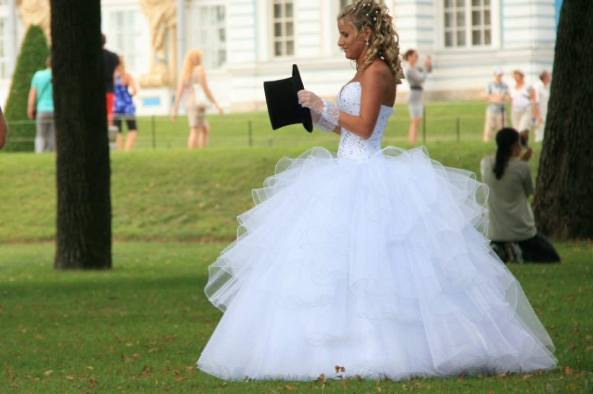    Жители Томской области создали 90 семей в «красивую» дату 23 июня