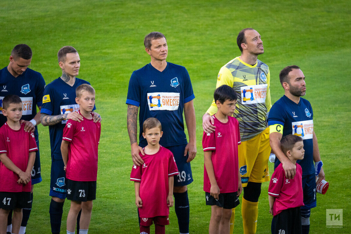 ​«В данный момент выступаю за Fight Nights. Пока ноги двигаются, буду играть в футбол». Фото: Владимир Васильев / «Татар-информ»