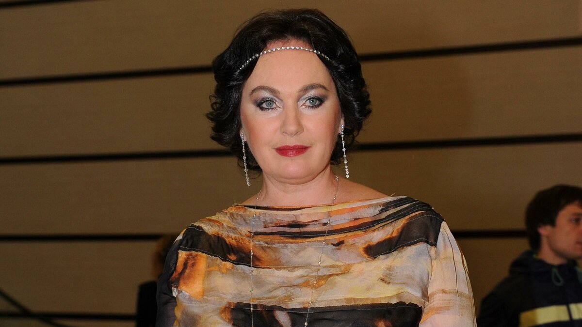    Лариса Гузеева