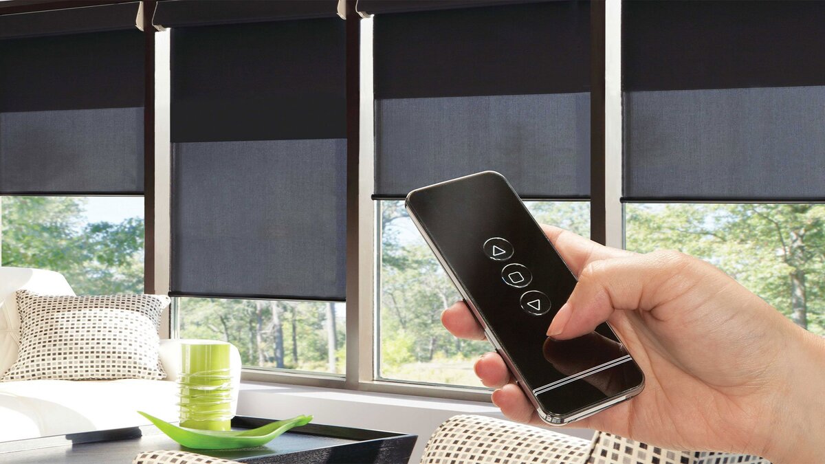 Умное управление штор. Somfy жалюзи. автоматические рулонные шторы somfy. рулонные электрокарнизы. somfy электрокарнизы.