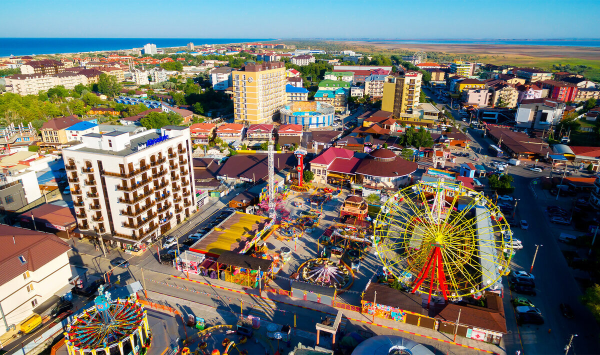 Витязево — причерноморский посёлок к юго-востоку от Анапы. Фото: AAresTT / Shutterstock.com