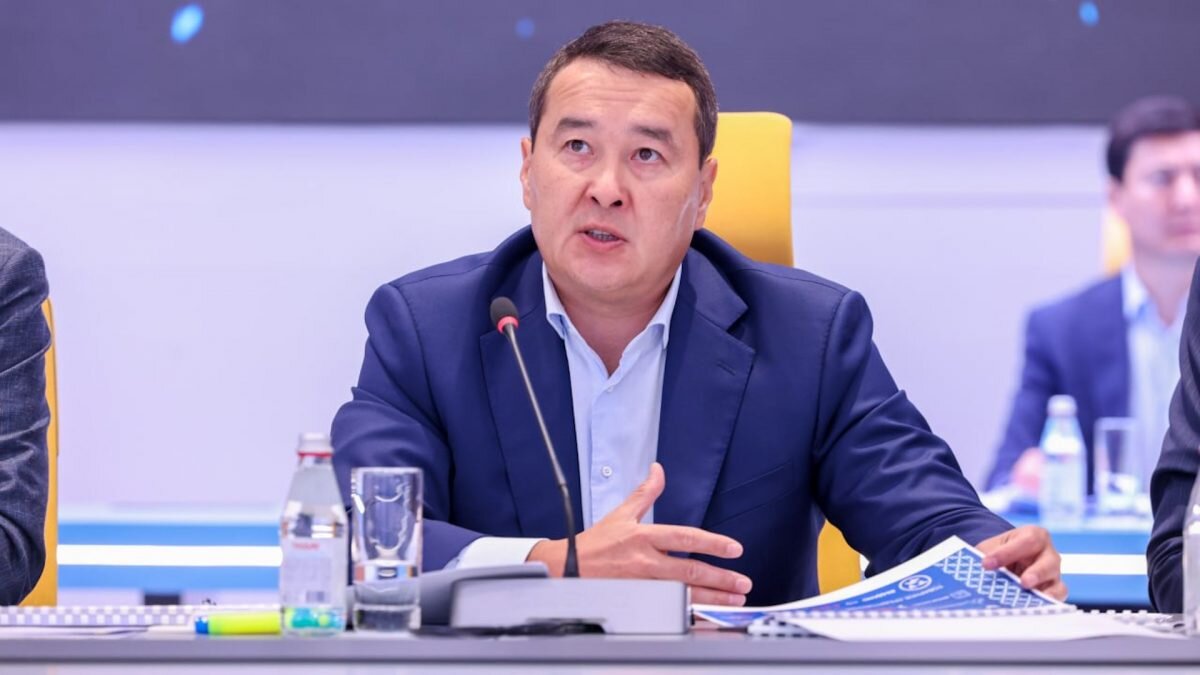    Фото: пресс-служба премьер-министра Рашид Ахмежанов