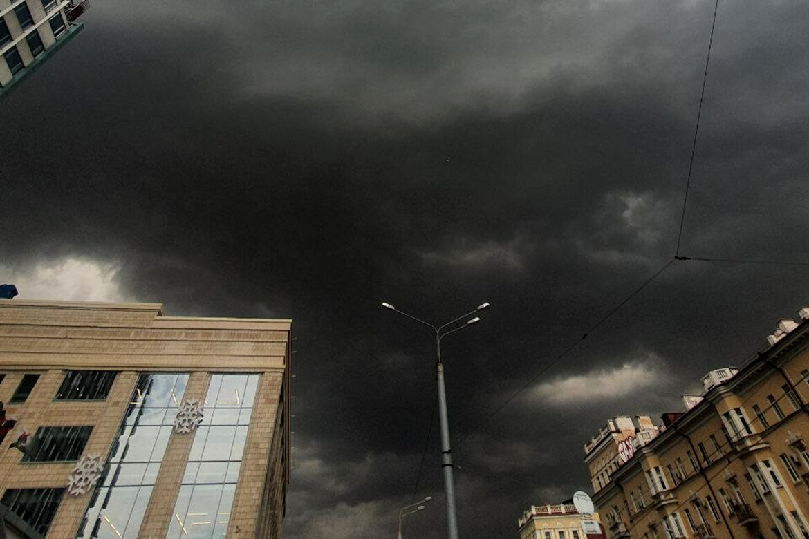 Безумие стихии сегодня наблюдали жители Татарстана и соседних регионов. Фото: мэрия Казани