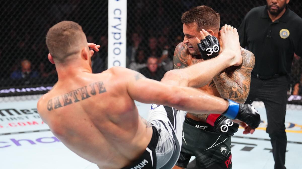    Бой Джастин Гэтжи - Дастин Порье:Josh Hedges/Zuffa LLC via Getty Images