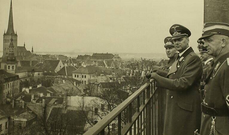 Альфред Розенберг в Риге 1942 год