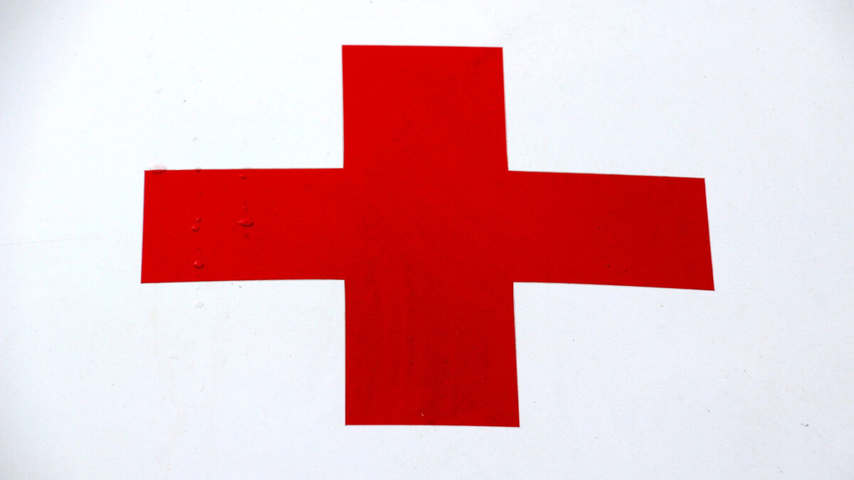     Авария произошла на регулируемом перекрестке, сообщили в пресс-службе ГИБДД города.