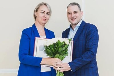    Учительница начальных классов школы № 10 Реутова Светлана Шапкина ©