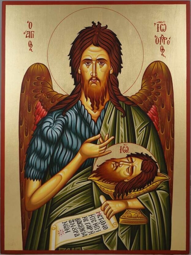 Иоанн Креститель пророк изображен на иконе при жизни и одновременно после мученической смерти. Источник: http://hram-pp.cerkov.ru/2022/09/11/useknovenie-glavy-proroka-predtechi-i-krestitelya-gospodnya-ioanna-11-sentyabrya-2022-goda/