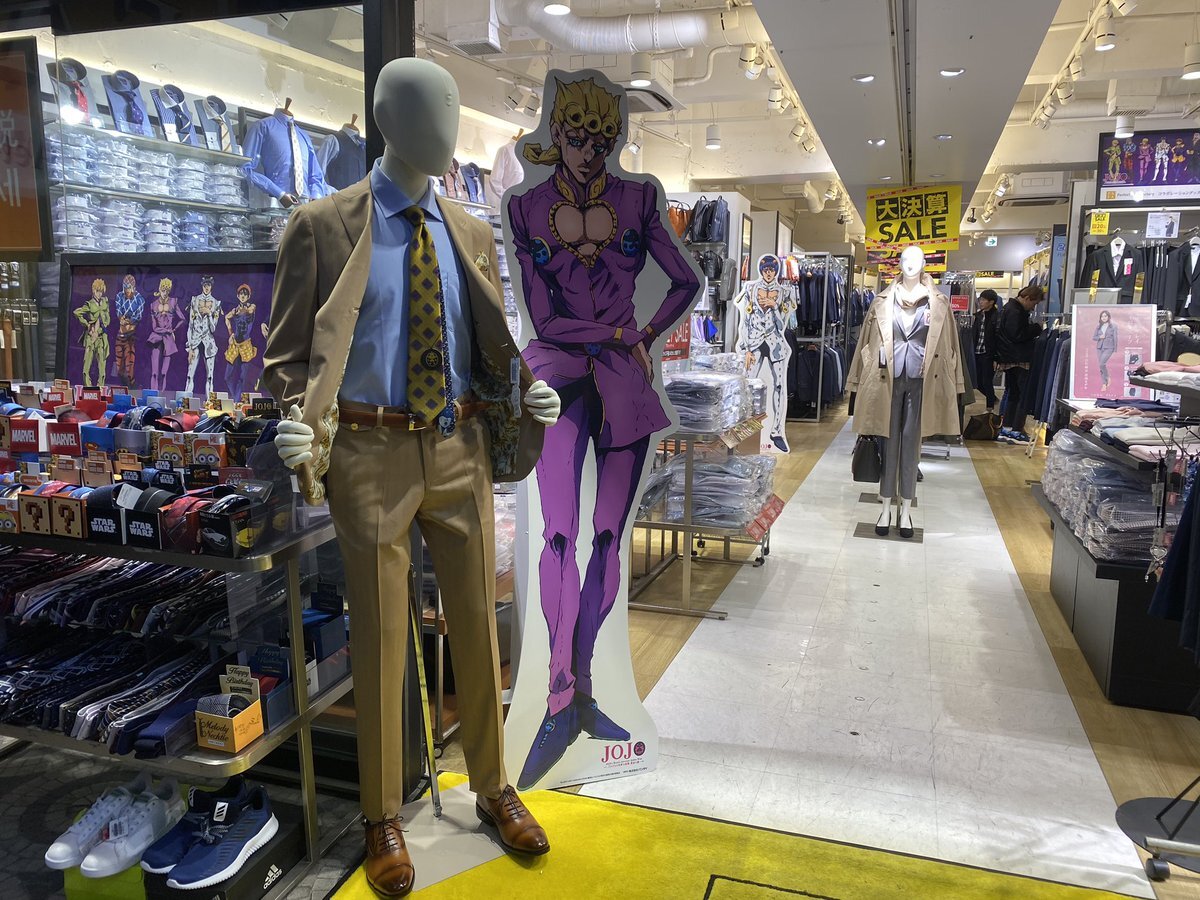 Оказалось, что задача магазина такая же, что и у театра - удивлять и радовать