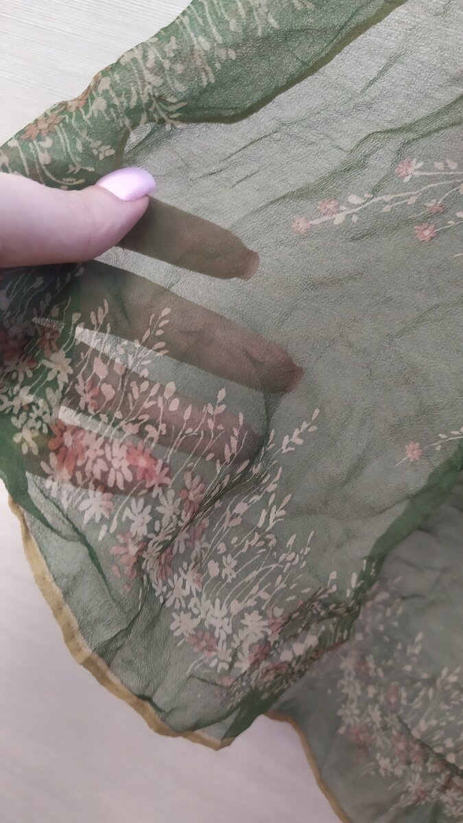 Платок Monique Valery.