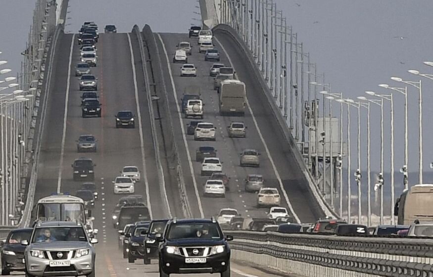    ВСУ выпустили ракеты по Крымскому мосту