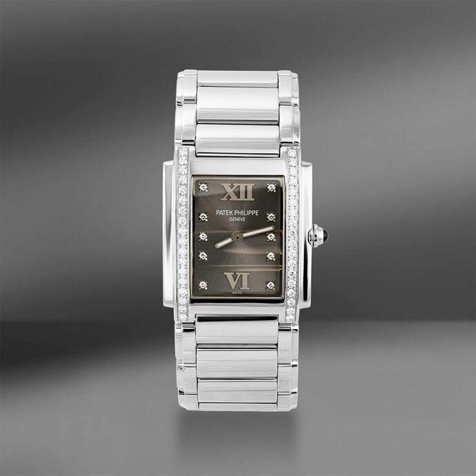 Часы Patek Phillippe Twenty 4 ref.4910/10A-010 и Patek Philippe Gondolo ref.5098R-001 (2 фото)