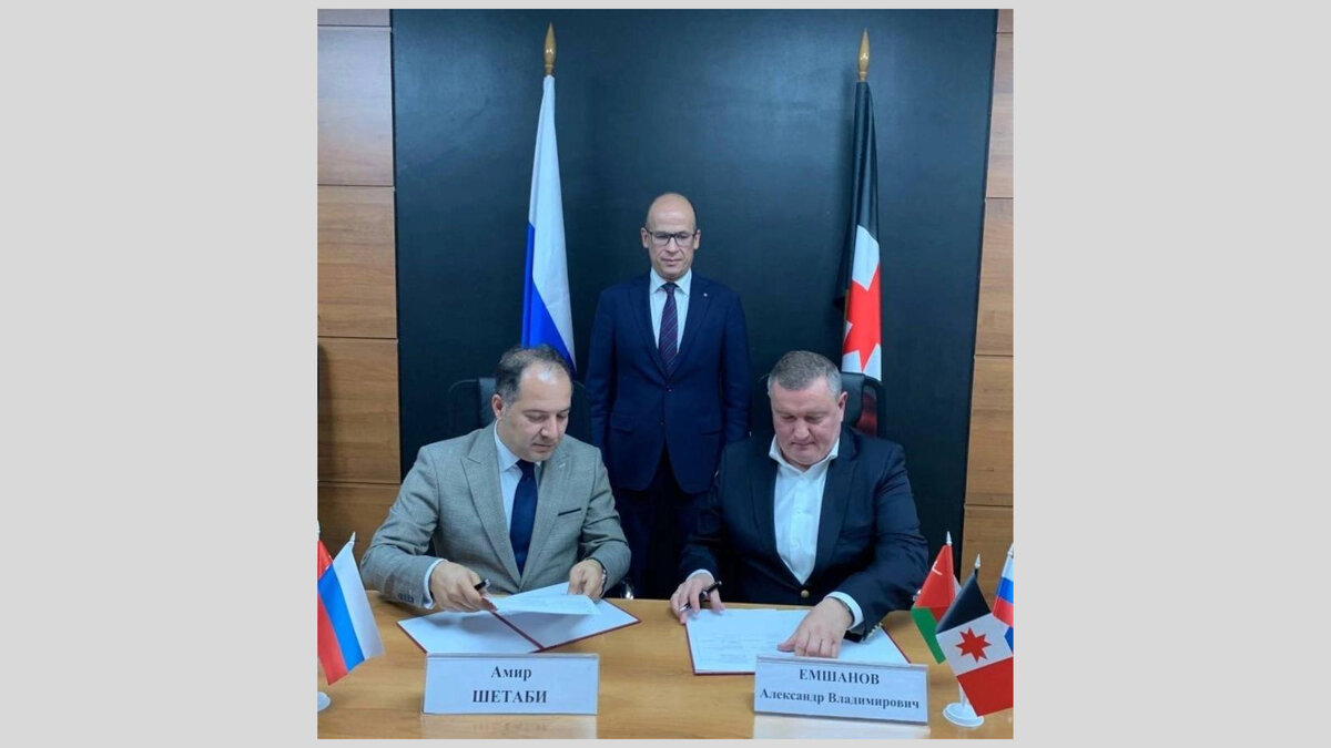     В странах Африки и Аравийского полуострова появится молочная продукция одного из предприятий Удмуртии — в Москве подписано соответствующее соглашение с компанией Retaj Overseas LLC, сообщила пресс-служба главы и правительства республики.