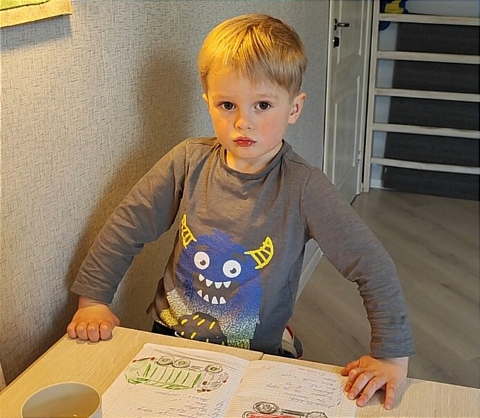 У Вовы "чистая" моторная алалия. Динамика отличная и предсказуемая. 