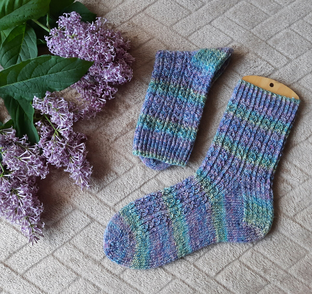 Апрельские носочки