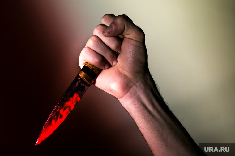    В ЯНАО житель Тюменской области напал с ножом на случайного прохожего