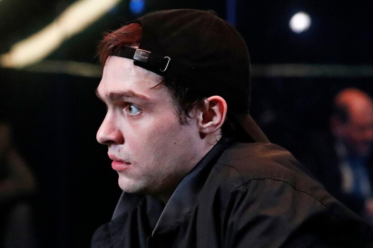    Николай Ефремов