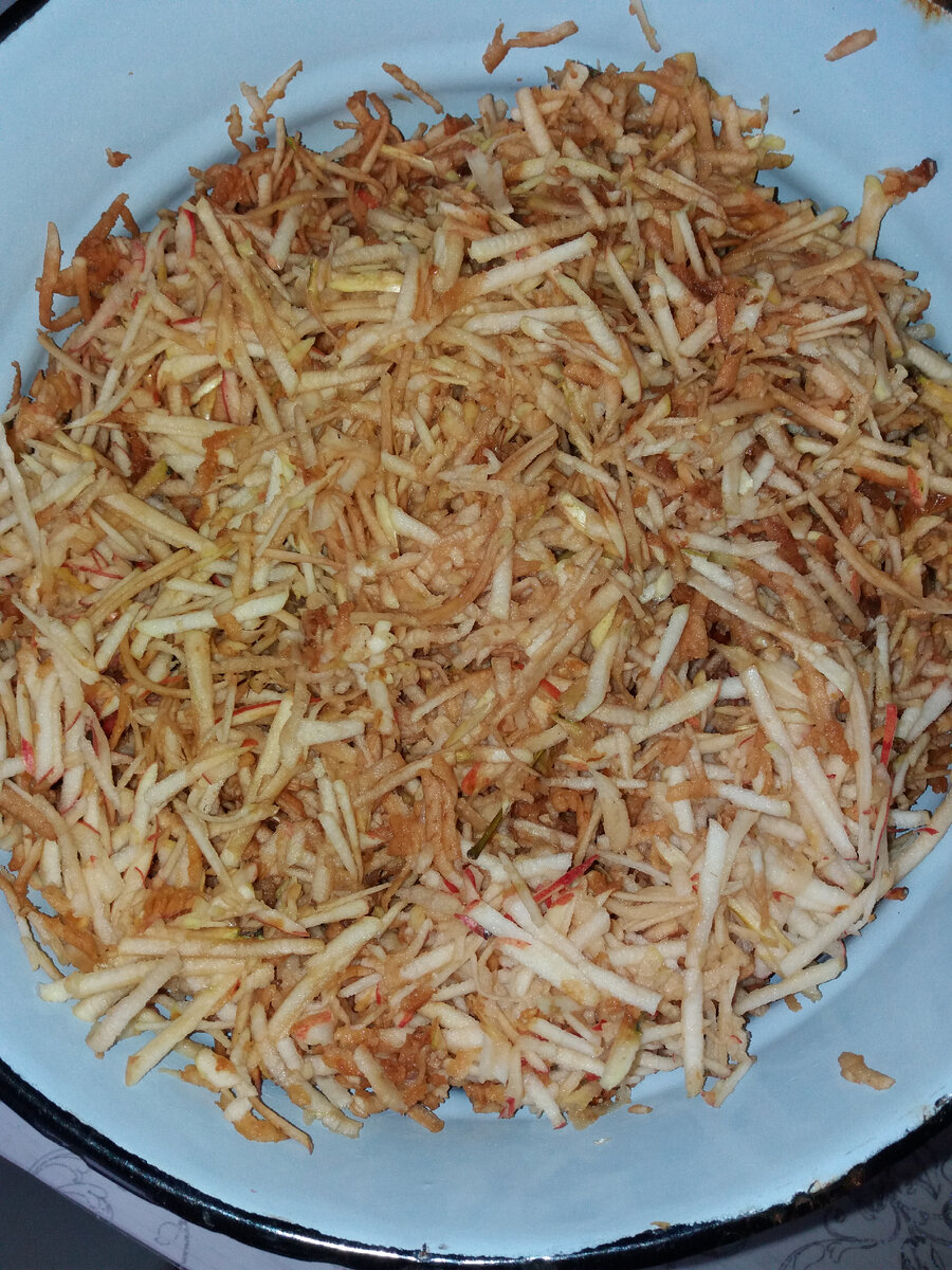 Натертые яблоки