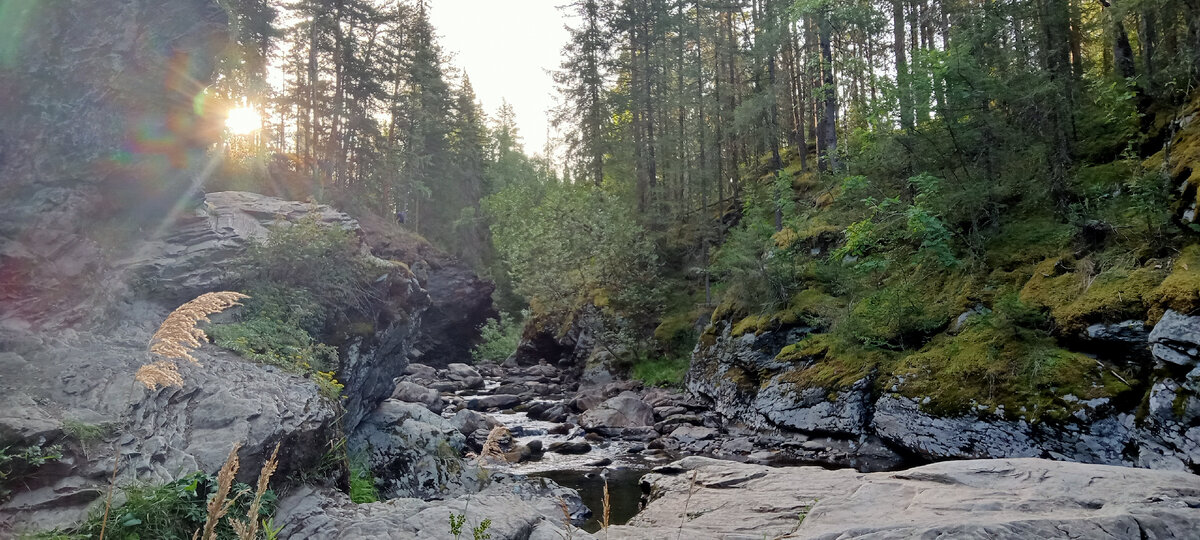 Ларкино ущелье