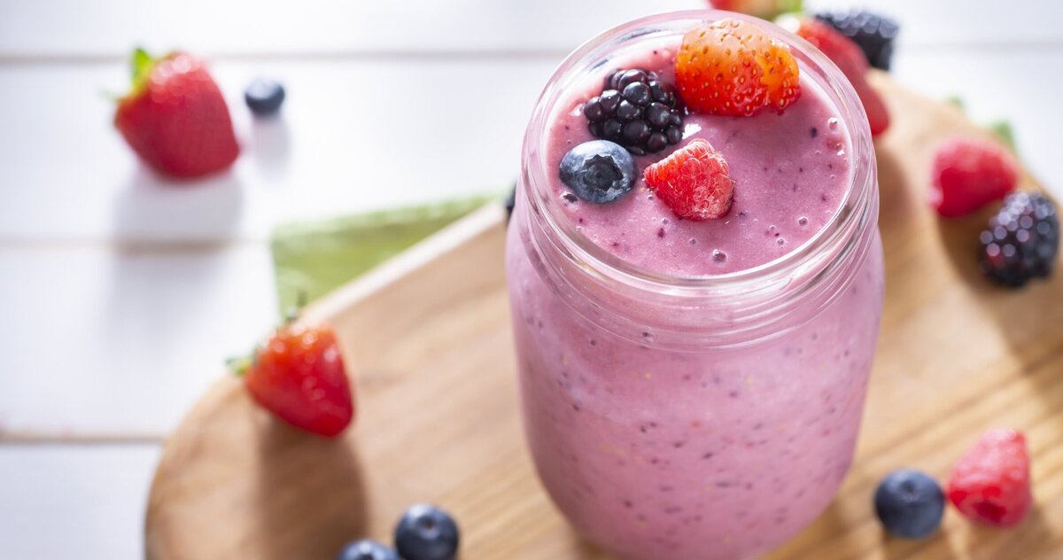     Рецепт освежающего смузи от  Дины Корзун, который понравится и взрослым и детям