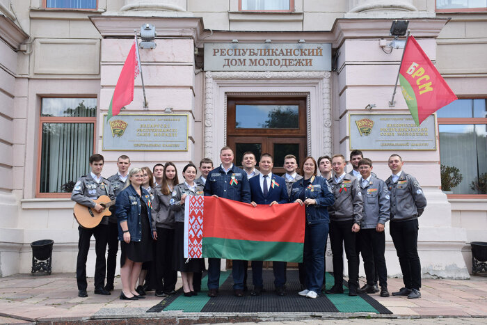 Фото: "Беларусь сегодня". Студенческий стройотряд Полоцкого университета отправляется на космодром Восточный