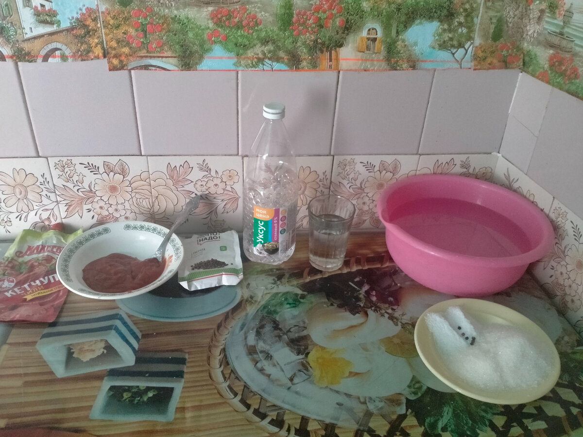 Продукты, необходимые для приготовления огурцов Чили 
