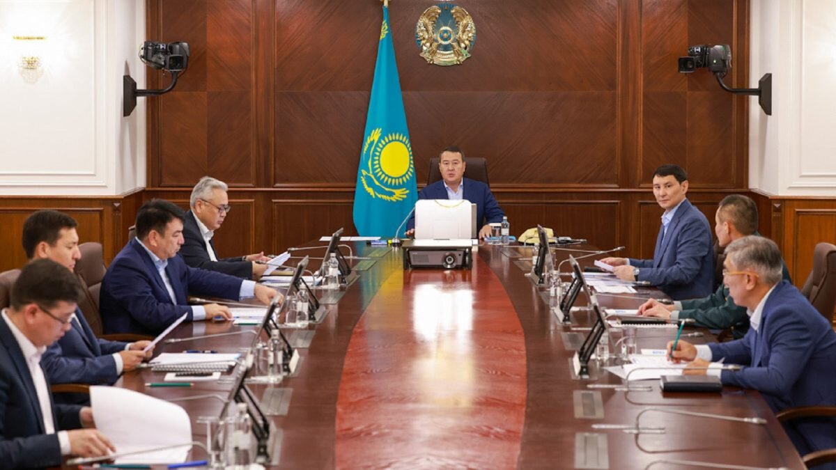    Фото: primeminister.kz. Анатолий Пак