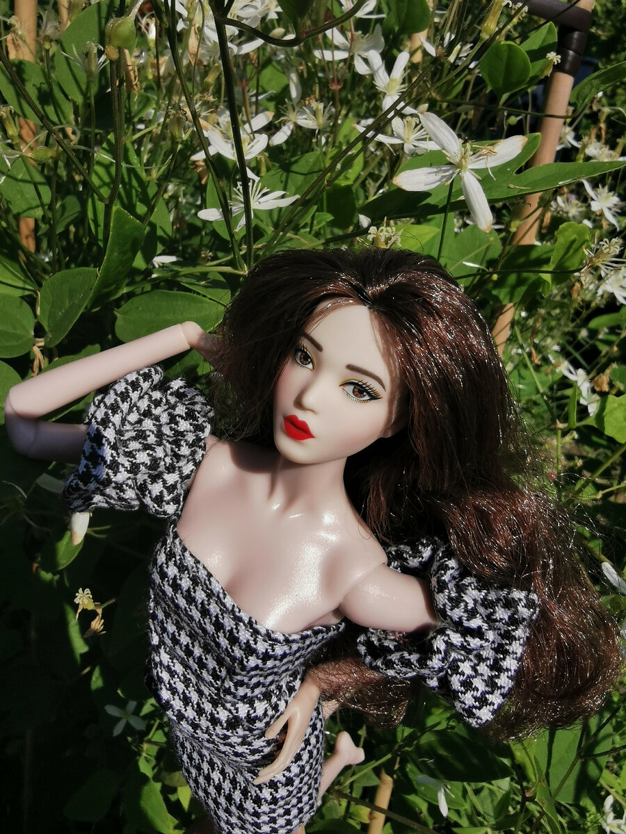 Вся такая модель =)