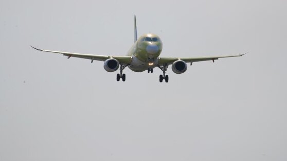    Импортозамещенный SJ-100 совершил второй полет Дмитрий Коптев