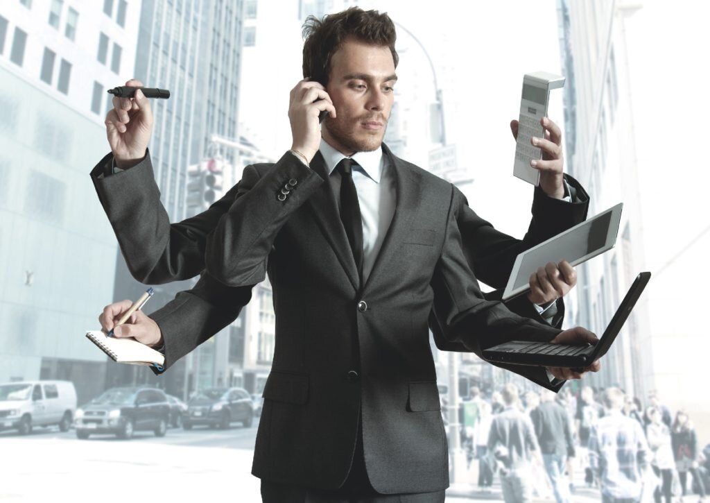 Использована  иллюстрация с сайта: https://лидерыкарелии.рф/statii/treningi-dlja-upravljajushhih/