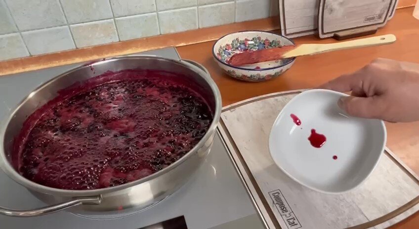 Джем из черной смородины