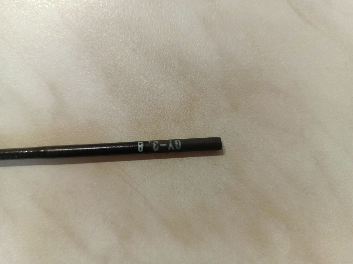 Новая углепластиковая вершинка 3,8 мм в комле