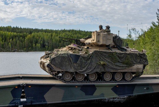     БМП Bradley