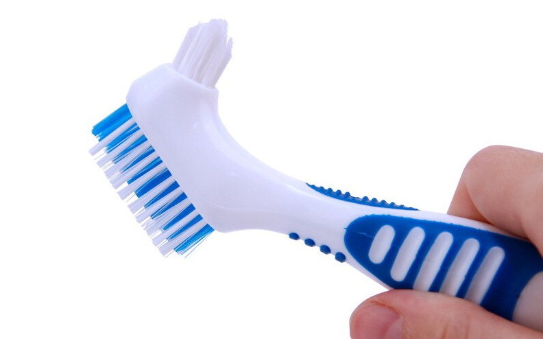 7 советов, как продлить срок службы съемных зубных протезов ...