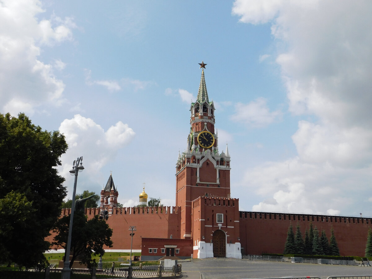 Спасская башня