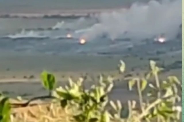    Первые взрывы на полигоне начались около 4:30 утра и продолжаются до сих пор.