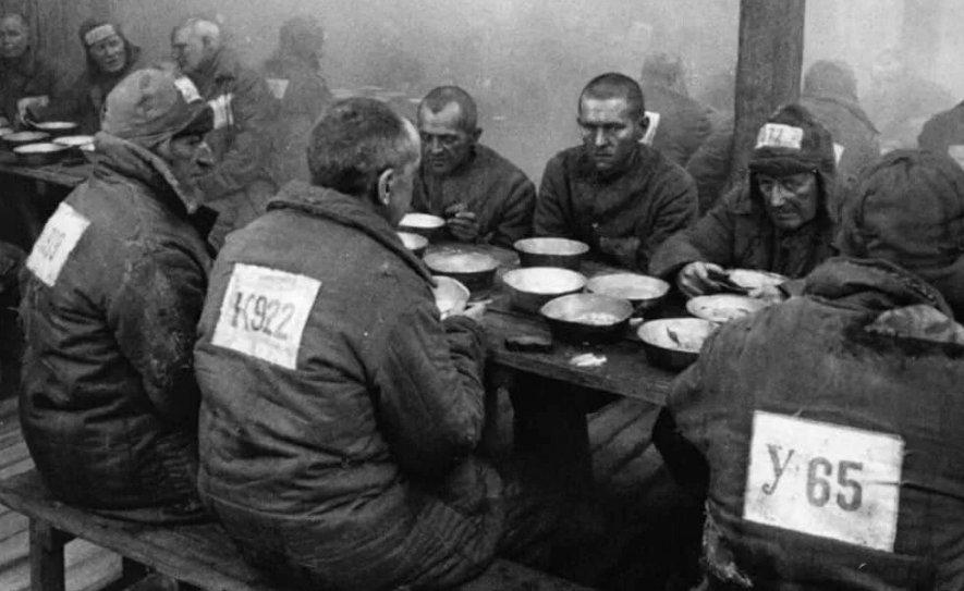 Колония особого режима ссср. Про советскую тюрьму. Про советскую тюрьму. Роба зк особый режим ссср. Исправительные колонии ссср.