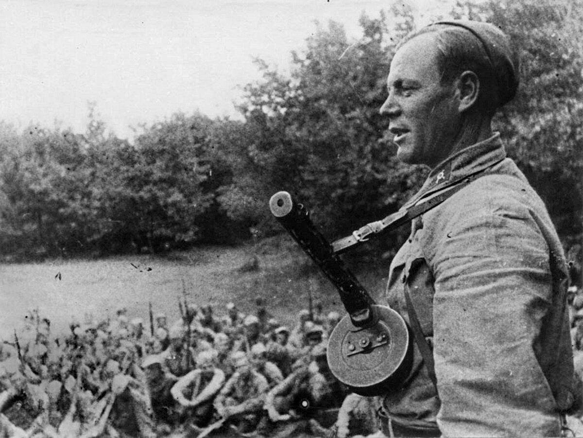 Петр Болото. Источник фото: https://waralbum.ru/364506/
