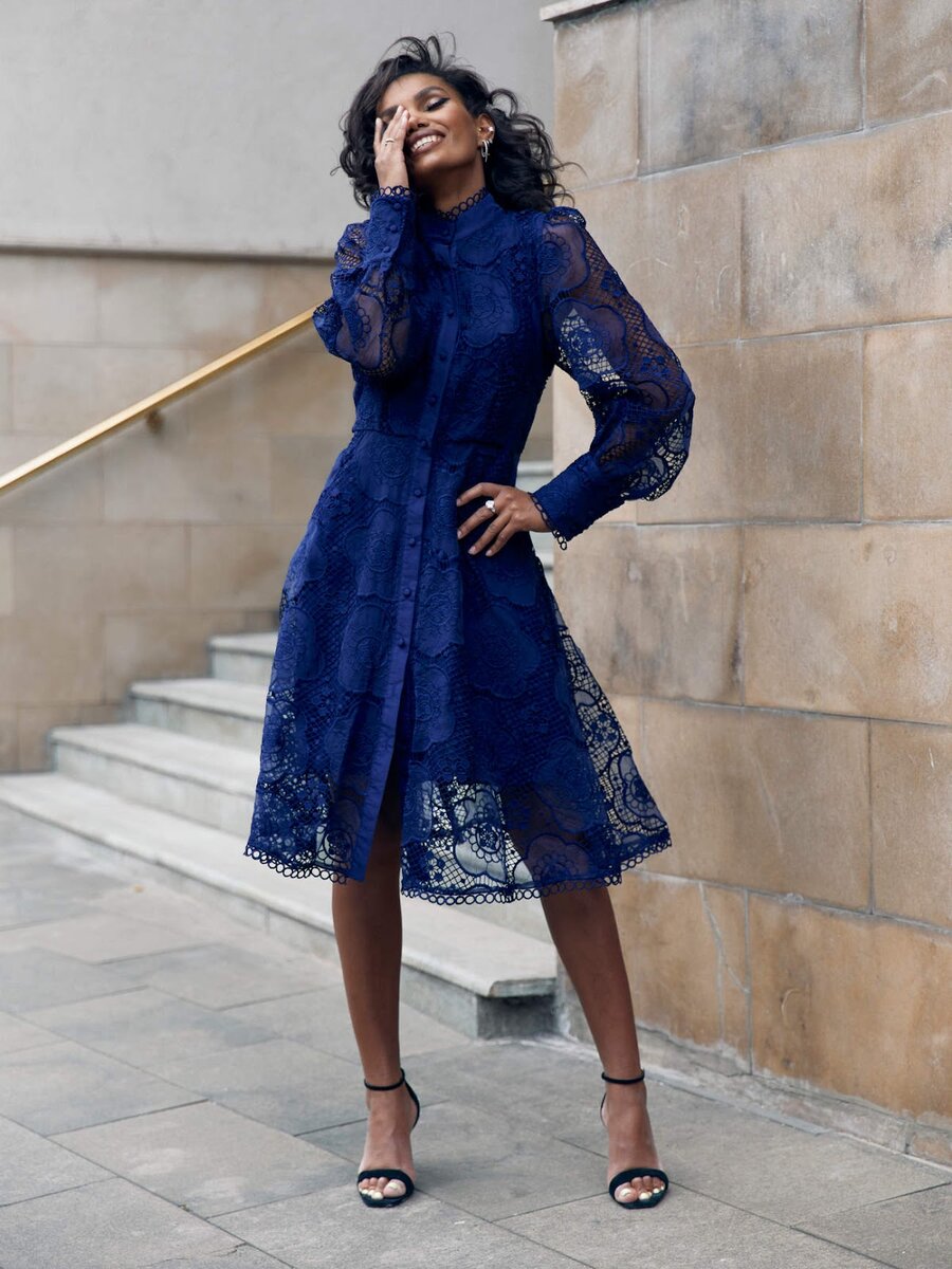 Волшебные кружевные платья всегда привлекают внимание, поскольку придают невероятную женственность и красоту.-15