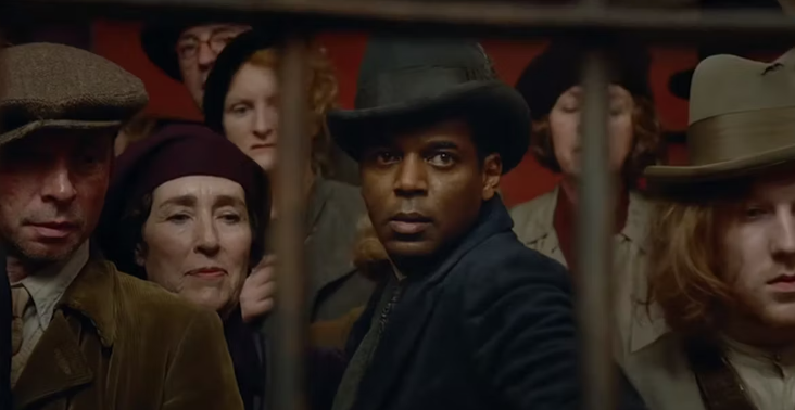 Актер Уильям Надылам в роли Юсуфа-Кама в Фантастических Тварях: Преступления Гриндельвальда