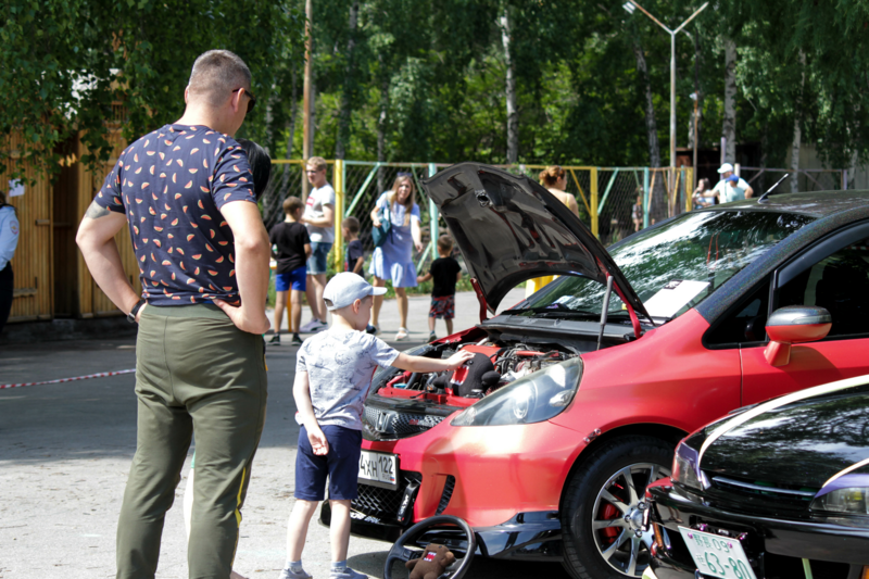 Запахло жженой резиной
