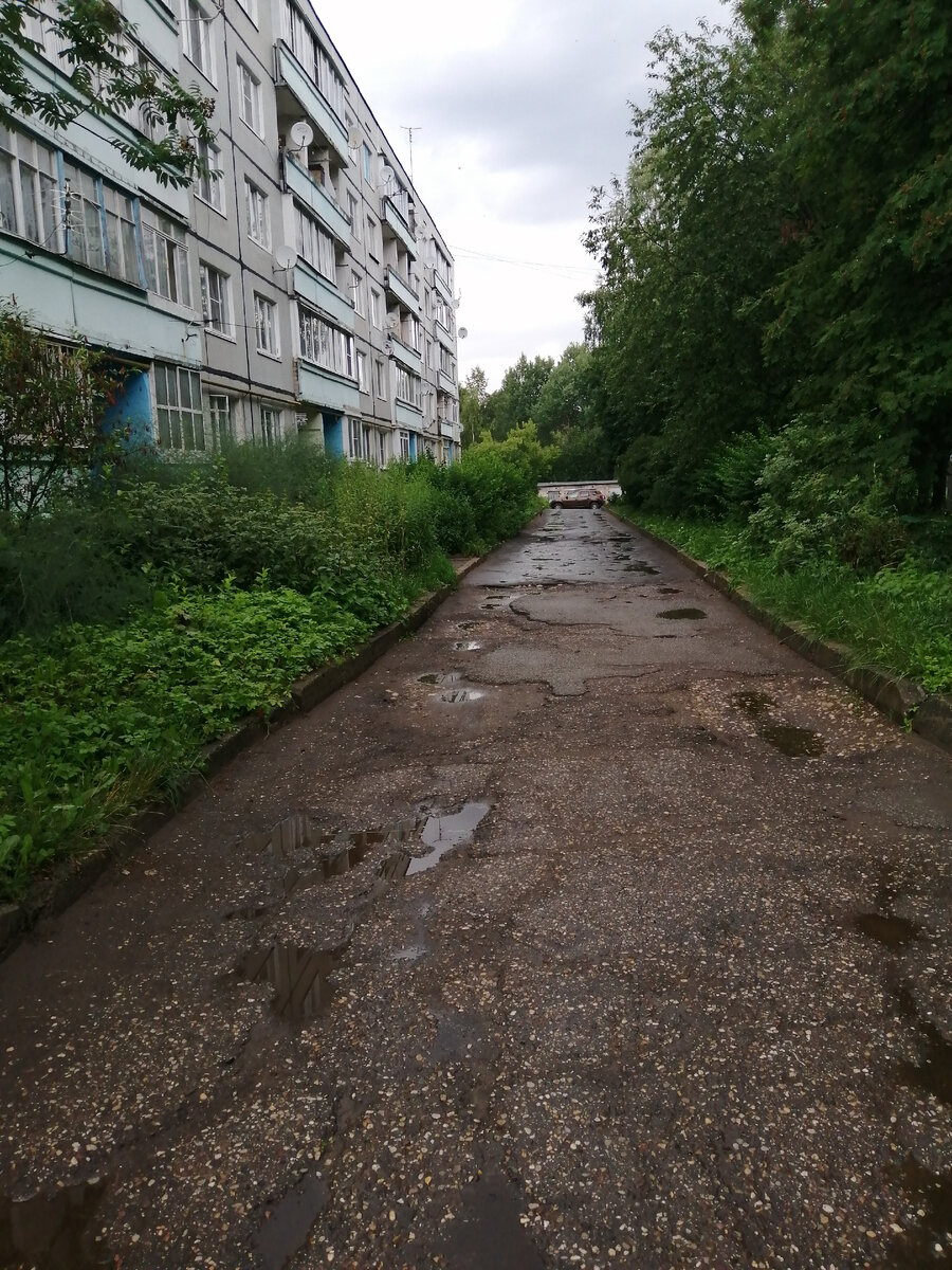 Один из домов нашего "хуторка". 