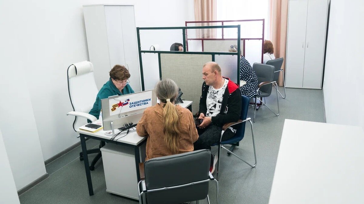    В фонде «Защитники Отечества» в Нягани прошел день открытых дверей