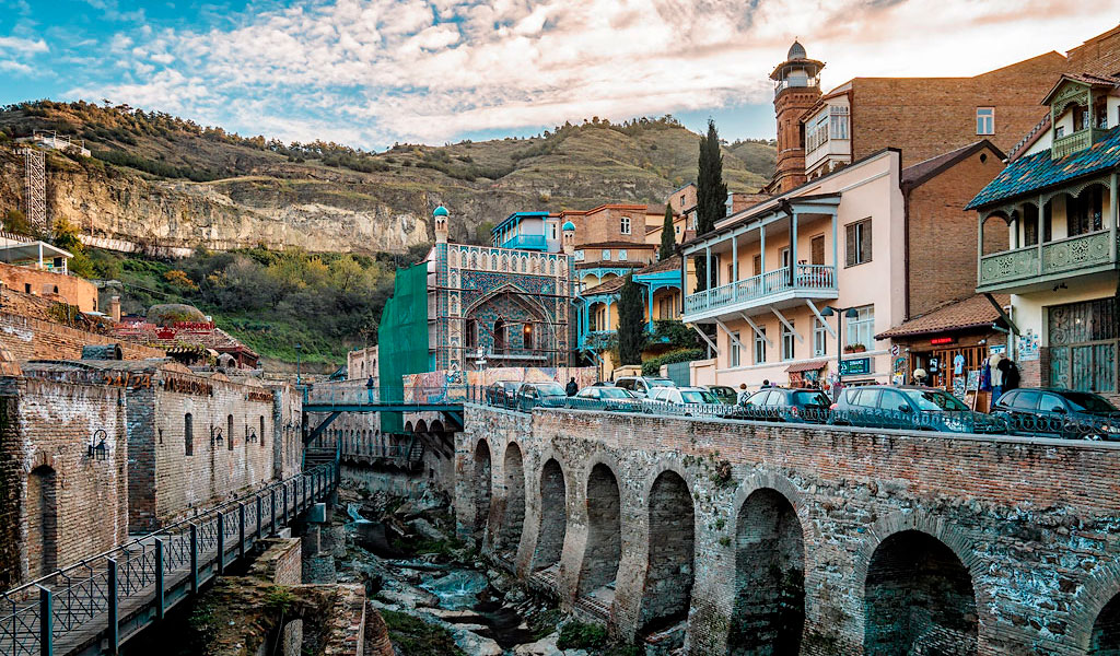 Тбилиси. Фото из открытых источников Яндекс.Картинки