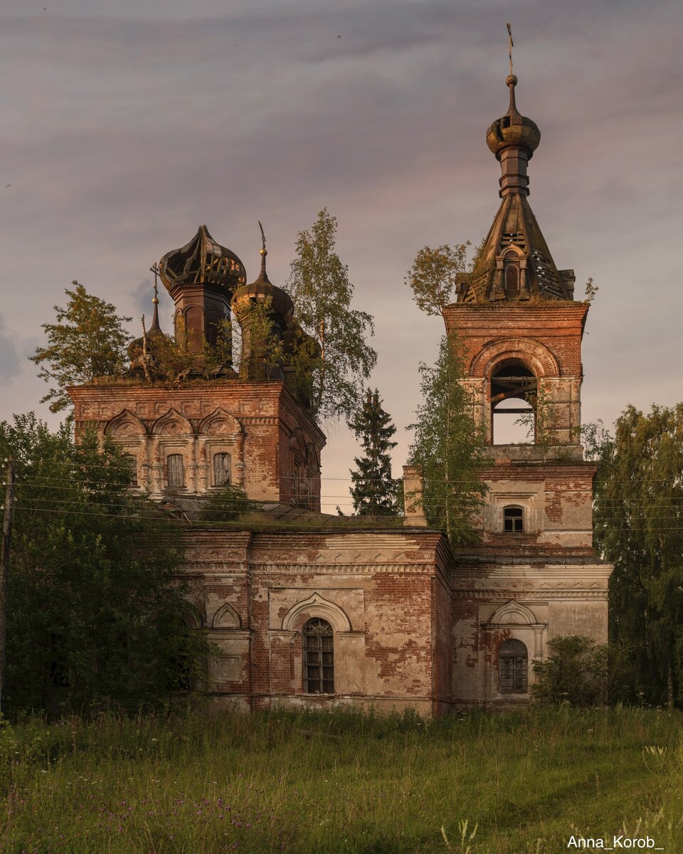 Остров Ярославская область заброшенный храм