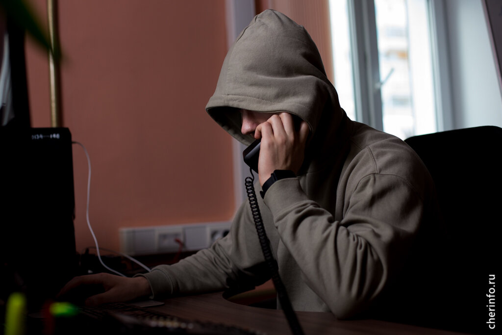    На уловки преступников попался 84-летний пенсионер.