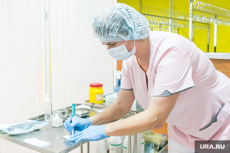    На складе Ozon теперь регулярно проводятся медицинские осмотры сотрудников