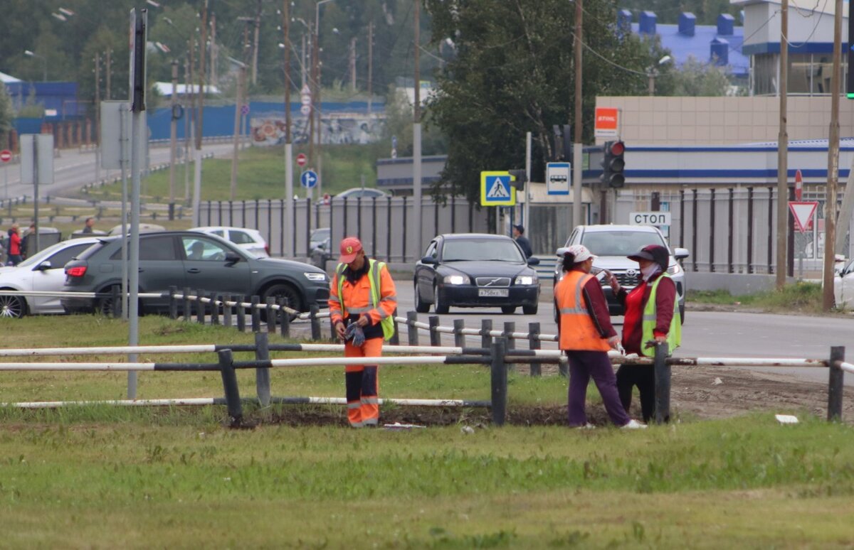    Мэрия Нефтеюганска до конца года потратит около 73 млн рублей на содержание городских дорог